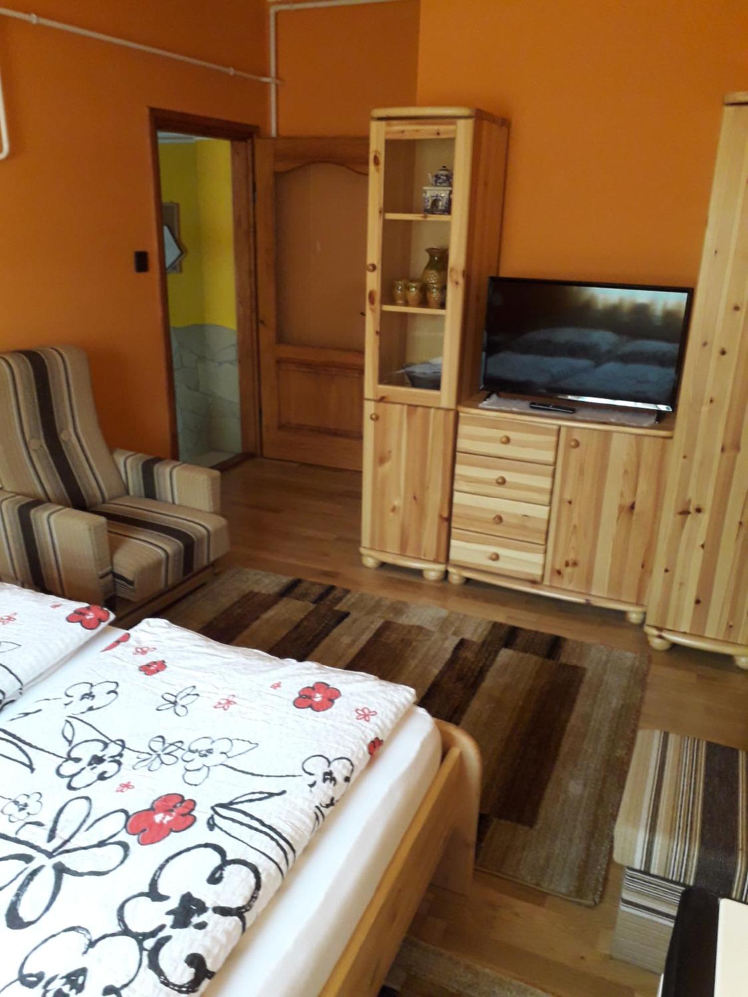 Kelemen Apartmanok Abádszalók Εξωτερικό φωτογραφία